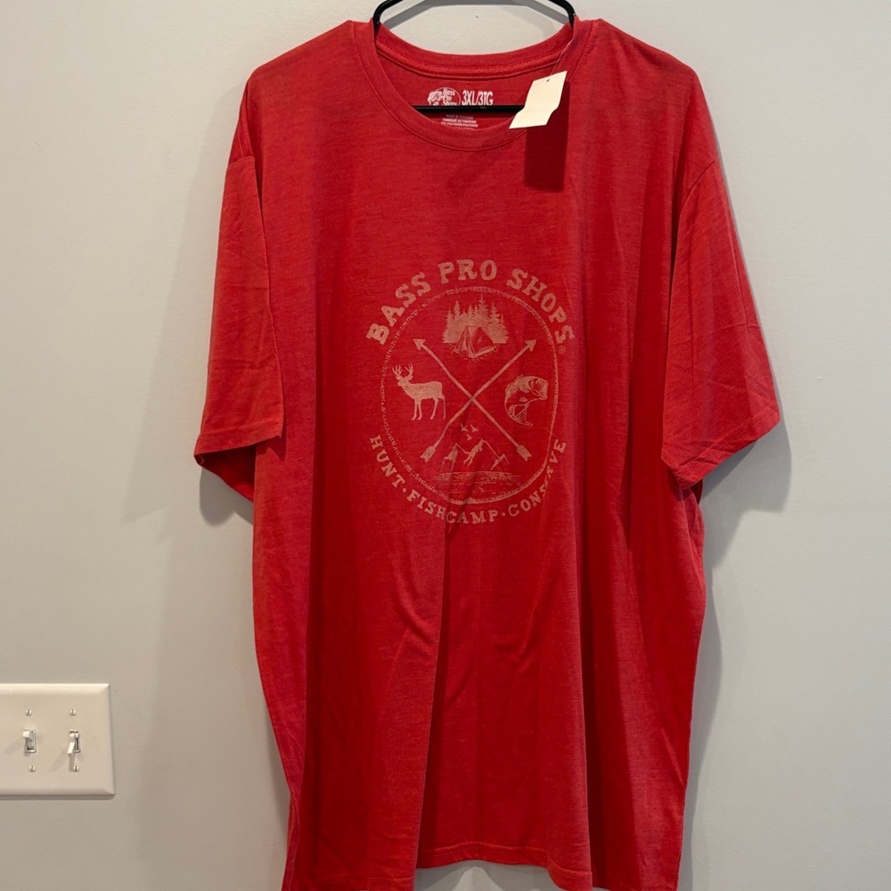 Bass Pro Shops Red Short Sleeve Tee